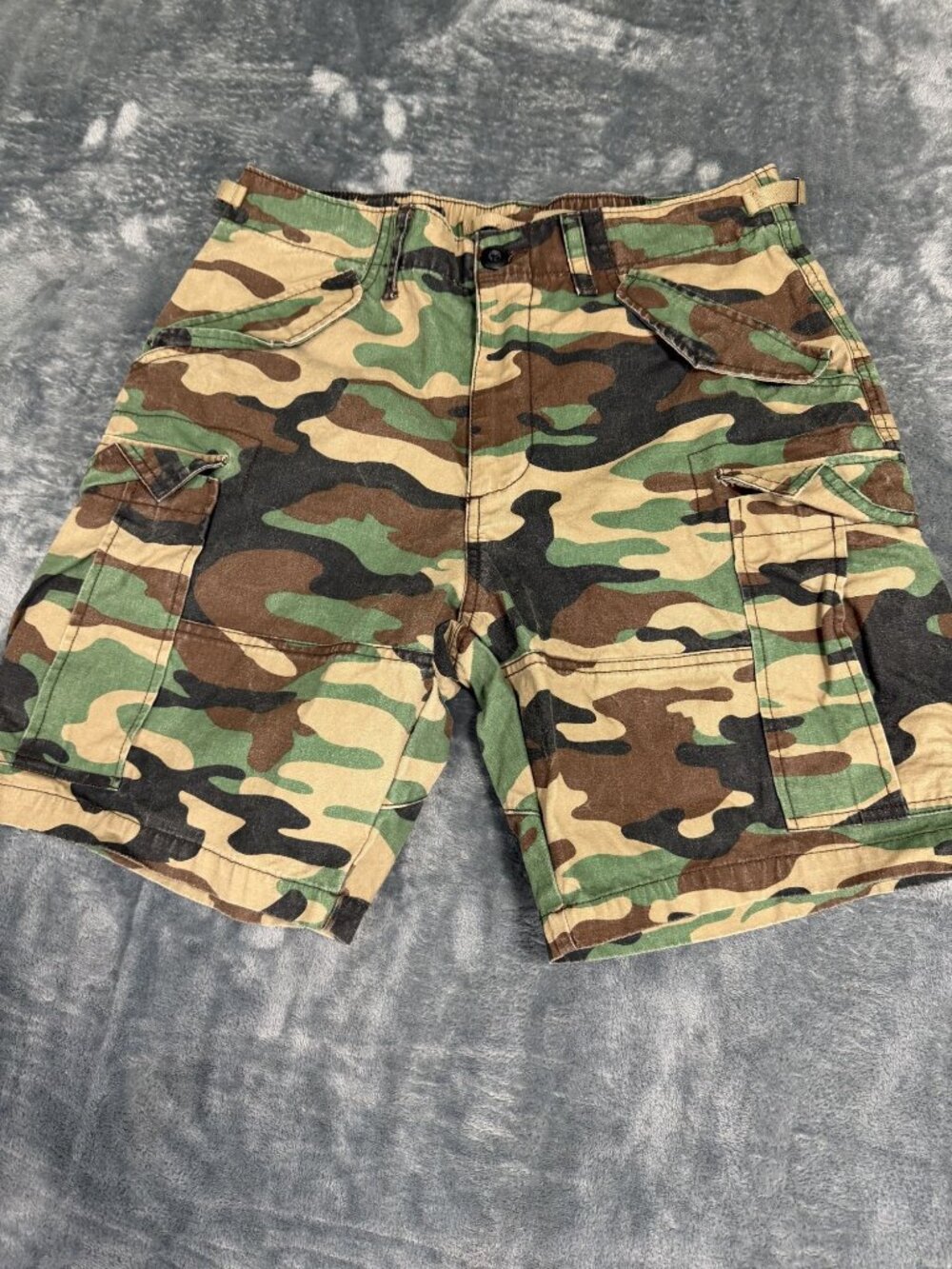 LCKR Mens Camo Cargo Shorts Army Green Brown M/M